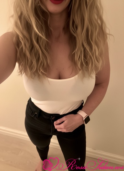 😳kåt milf gör porrfilm och älskar att vara ett runkobjekt🔥 –