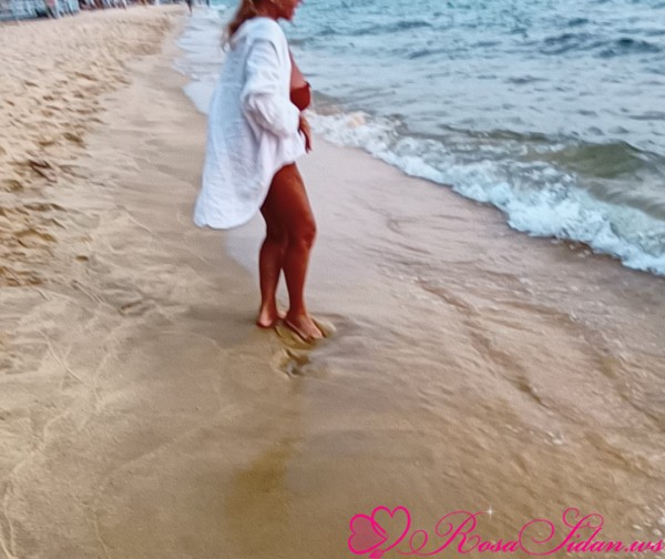 Fröken reser bort…busig   moster som vill klämma  hårdt dig på  tisdag / –