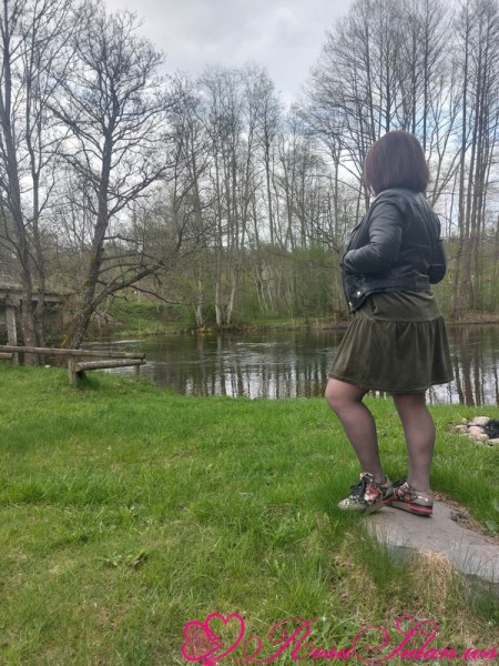 Bbw för outcall inom stockholm. mysigt eller snuskigt. gfe med analt –