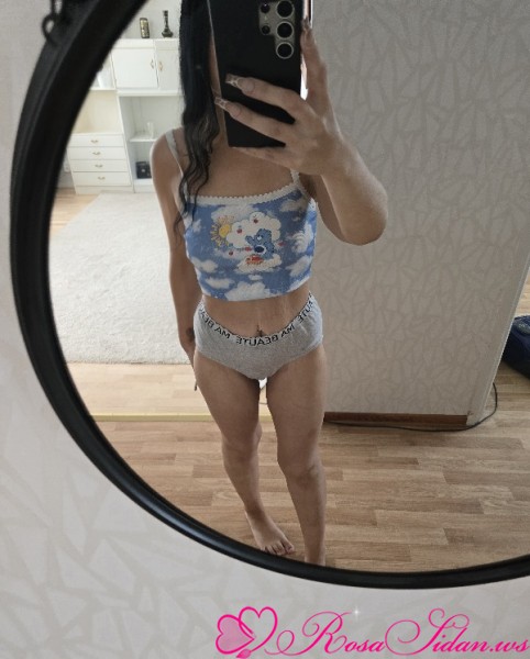Rare petite access 🩷 – träffar få –