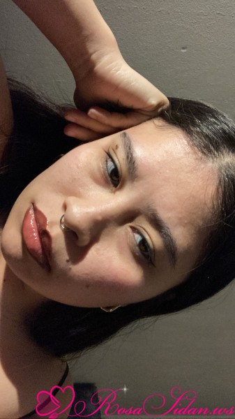 Asian online for camshow and sexchat –