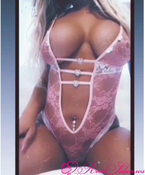 Black week erbjudande av snuskig 19 årig tjej –