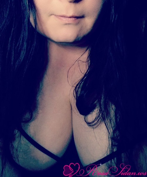 Skönaste bj:t i norr! boka incall denna söndag! bbw, stora härliga bröst och den våtaste fiffin! –