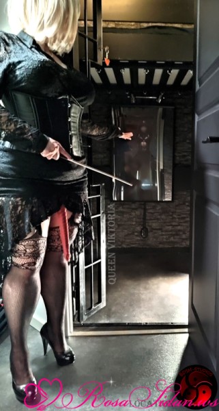 Fånghåla, inlåsning och total kontroll – stockholm –