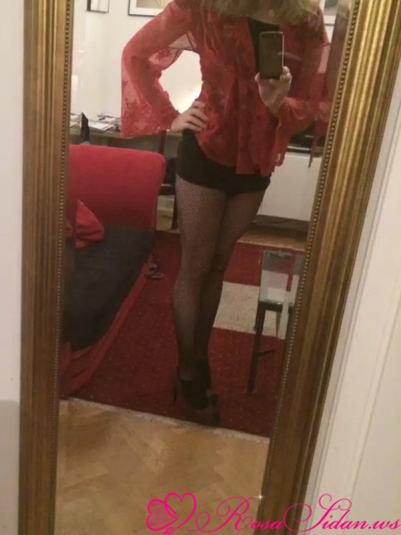 Bästa avsugning och träff för diskreta män som vill träffa en transtjej –