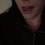 Kåt trans vill suga i bilen 🏳️‍⚧️😍😉💦👅 –