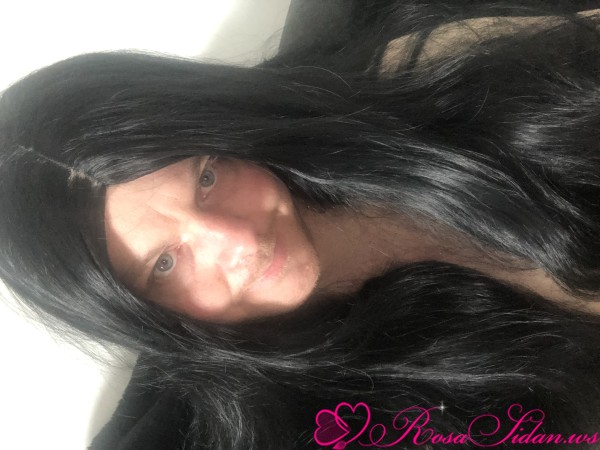 Fira min födelsedag med mig. –