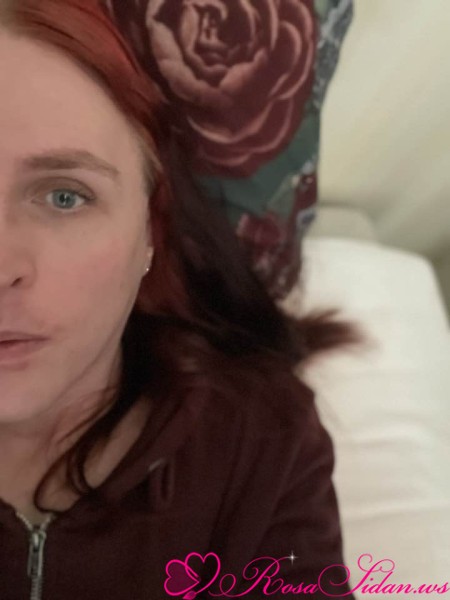 Låt mig ta hand om din kuk i bilen 💋😉🍑💦 –
