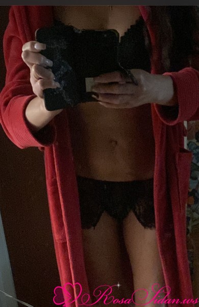 Svensk milf tar incalls välkomna gentlemän 45+ till mig, fin, smal med kurvor tajt fiffi, fasta bröst, skön proffs diskret💋 –